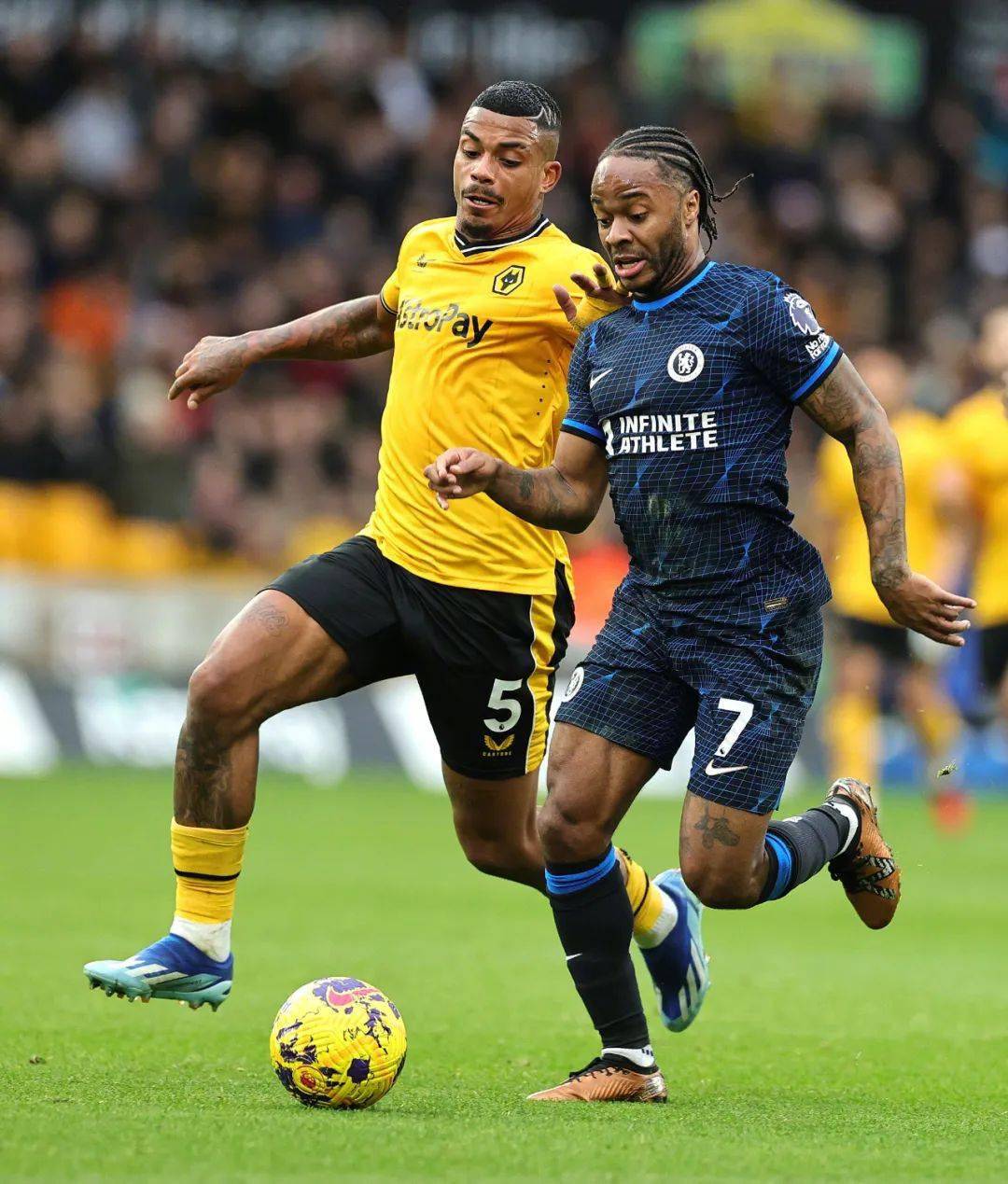 关于水晶宫防守出现漏洞，输球痛失胜机的信息