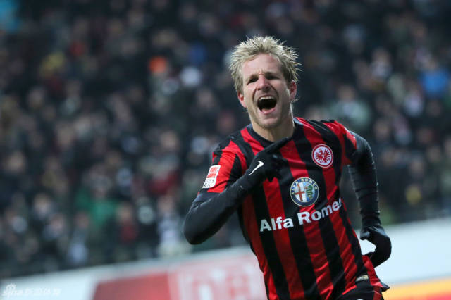 B体育体育vip注册-沙尔克04神奇逆转，意外晋级欧冠八强