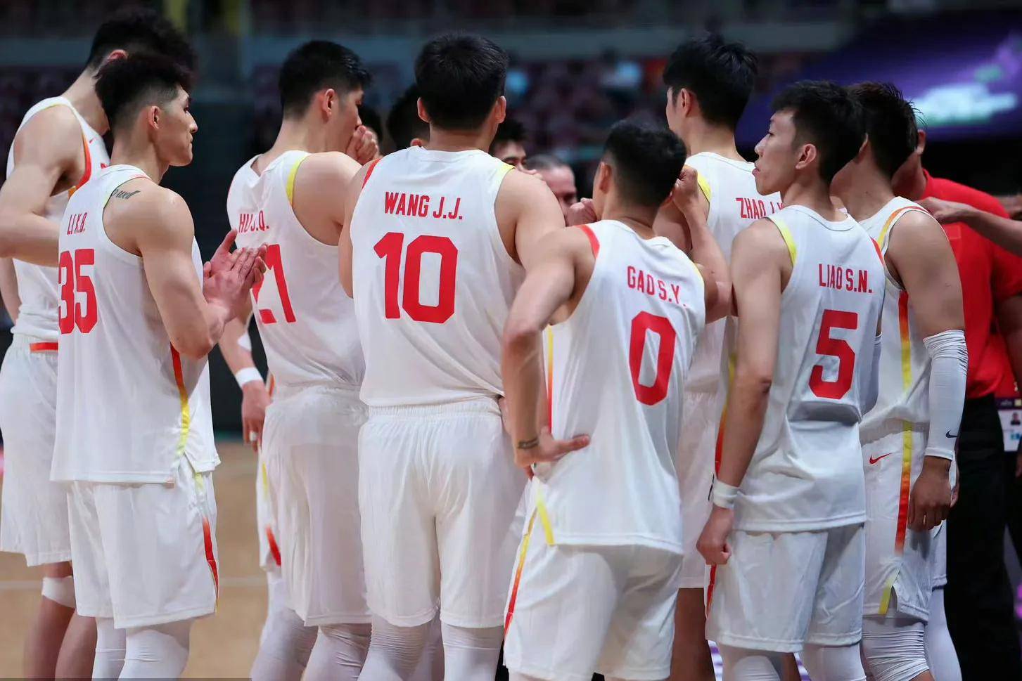 贵州男篮胜出，吸引更多球迷关注