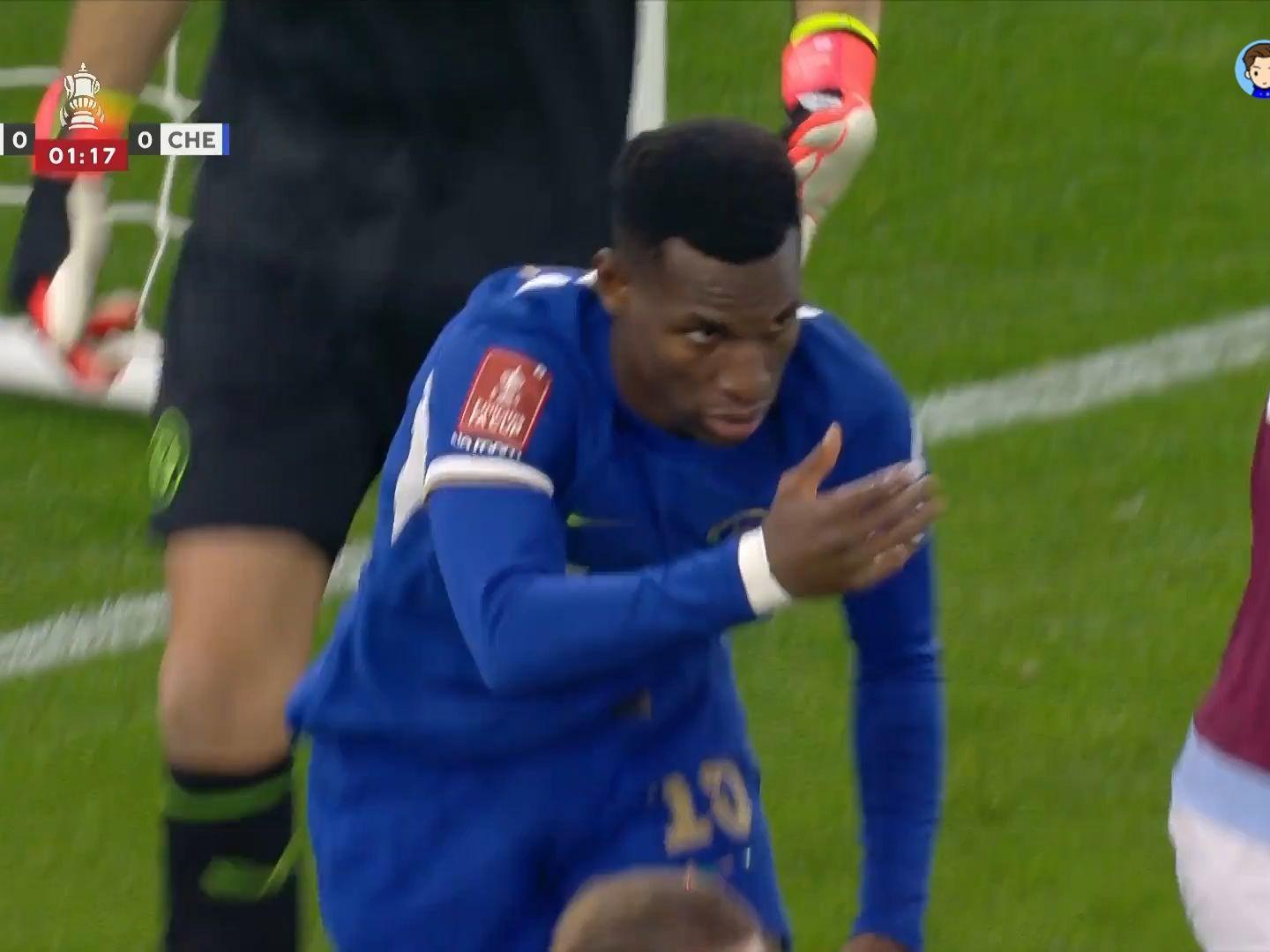 包含阿斯顿维拉爆冷取胜,英格兰足球联赛大黑马!的词条 包含阿斯顿维拉爆冷取胜,英格兰足球联赛大黑马!的词条