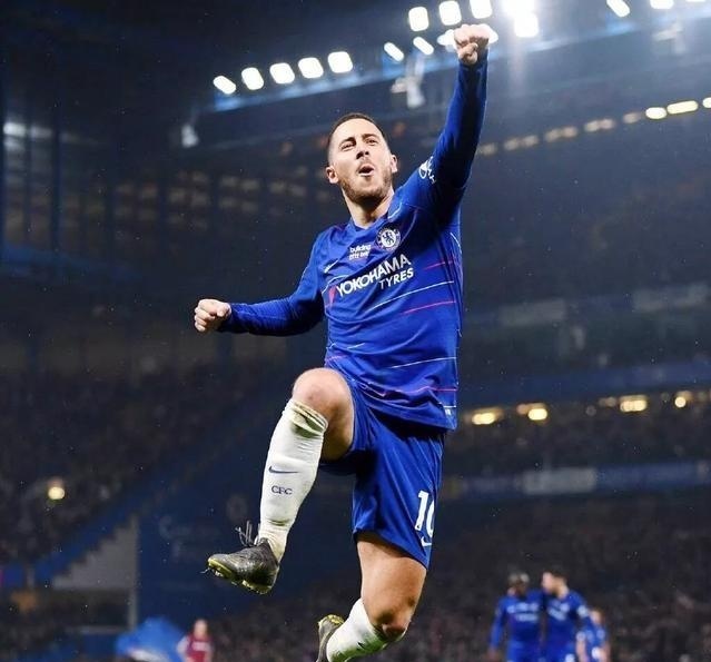 关于阿扎尔梅开二度,力保球队晋级资格的信息 关于阿扎尔梅开二度,力保球队晋级资格的信息